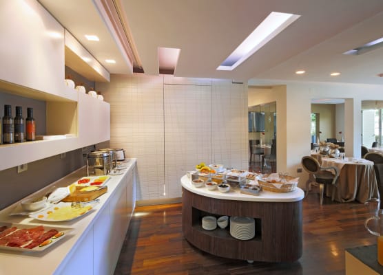 Boutique Hotel Adoral 1