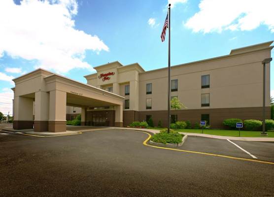Hampton Inn North Brunswick NJ 1