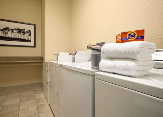 Country Inn & Suites Radisson Toronto Mississauga 1
