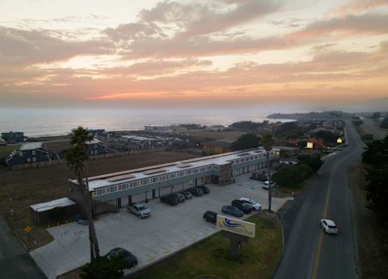 Sea Breeze Inn - San Simeon 1