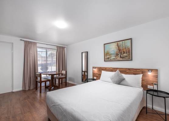 Econo Lodge Lilydale 1