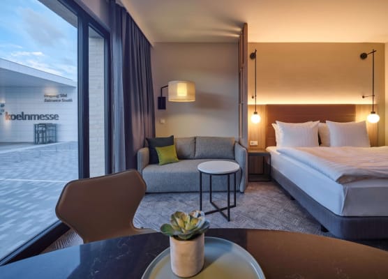 Adina Apartment Hotel Cologne 1