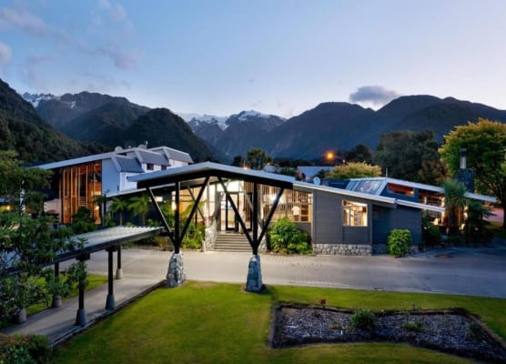 Scenic Hotel Franz Josef Glacier 1