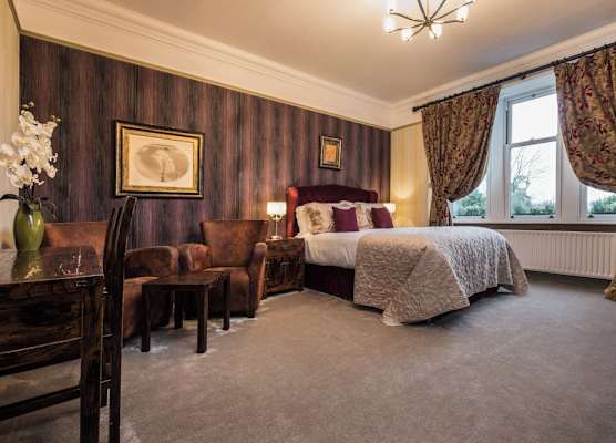 The Howbeck & The Retreat 5min to Lake, Restaurants & to the free Hydro Wellness Club 1
