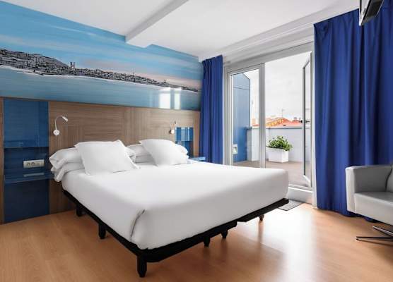 Eurostars Blue Coruña 1