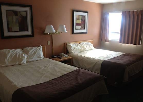 Keystone Motor Inn, a Travelodge by Wyndham 1