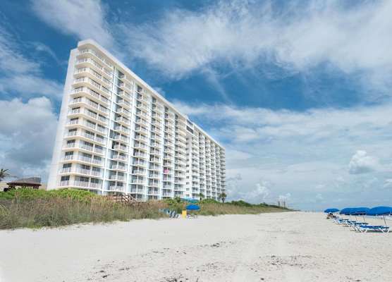 Radisson Suite Hotel Oceanfront 1