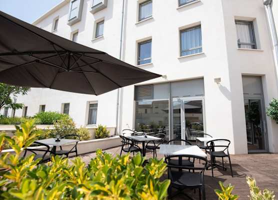 Zenitude Hôtel-Résidences Narbonne Centre 1