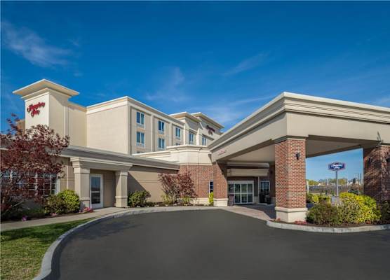 Hampton Inn Pawtucket 1