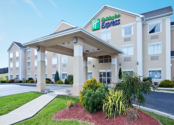 Holiday Inn Express & Suites GIBSON by IHG 1