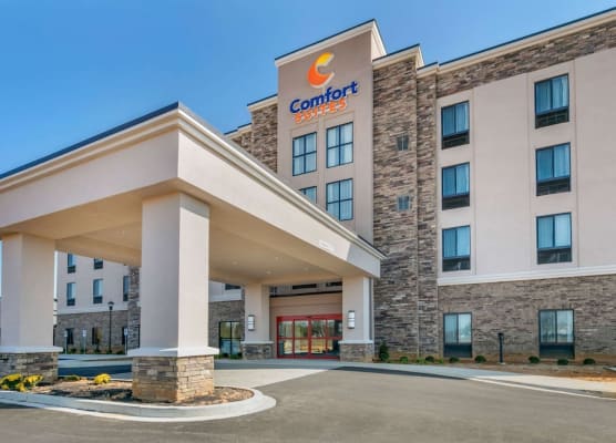 Comfort Suites North Tupelo 1