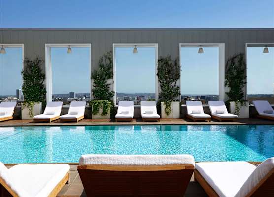The Valorian Los Angeles, Curio Collection by Hilton 1