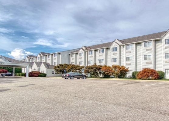 SureStay Hotel by Best Western Christiansburg Blacksburg 1