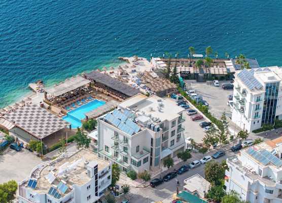 Grand Hotel Saranda 1