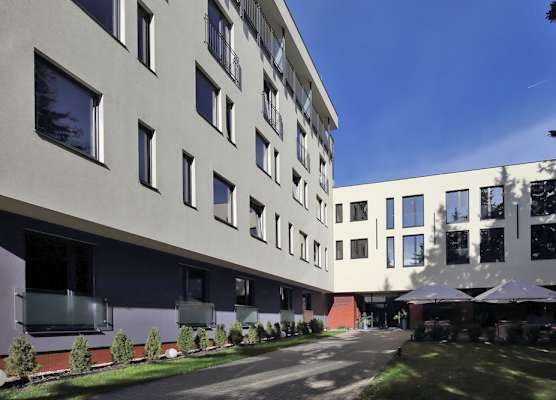 Carlsbad INN hotel & apartments 1