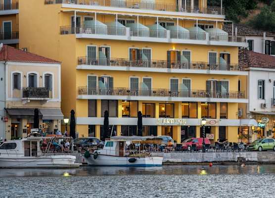 Pantheon City Hotel 1