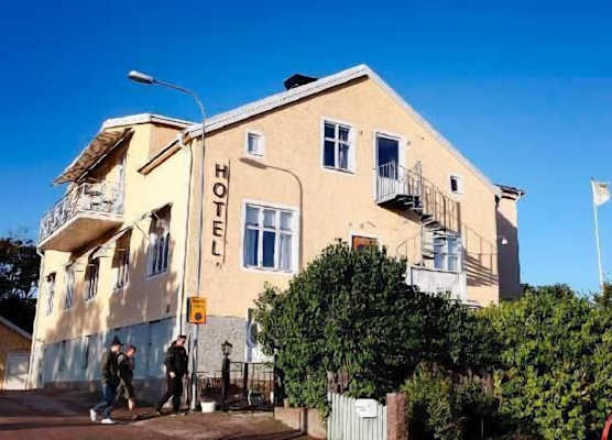 Adels Hotel 1
