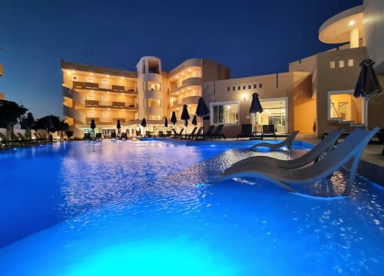Sunny Bay Hotel 1