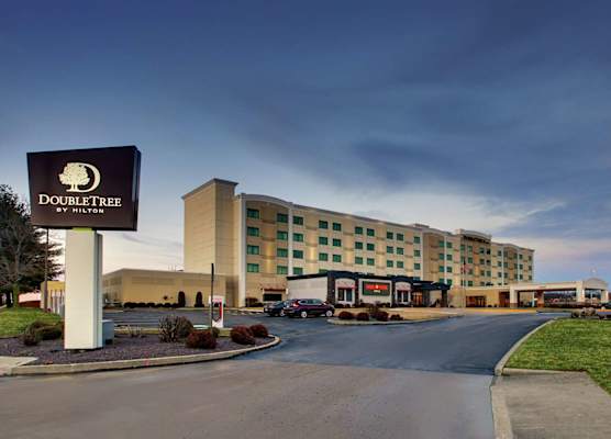 Doubletree By Hilton Mt. Vernon 1