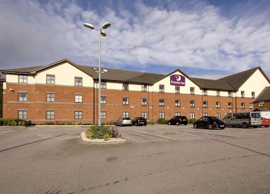 Premier Inn Newcastle Under Lyme 1