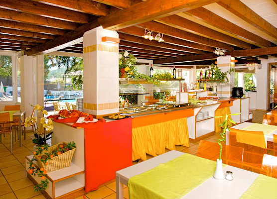 Apartamentos San Miguel Park & Esmeralda Mar 1