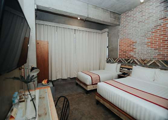 The Bricks Hotel 1