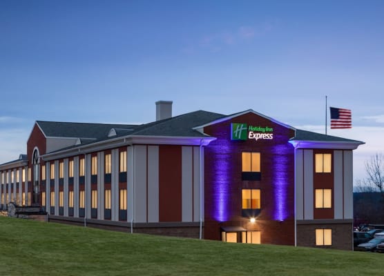 Holiday Inn Express & Suites EAST GREENBUSH(ALBANY-SKYLINE) by IHG 1