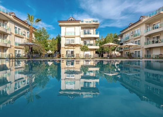 Belek Deluxe Suit 1