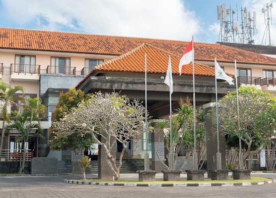 New Kuta Hotel by LORIN 1