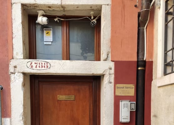 Sweet Venice - checkin at "Alloggi SS Giovanni e Paolo" 1