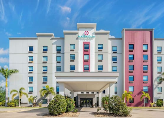 Magnolia Pointe; BW Signature Collection 1