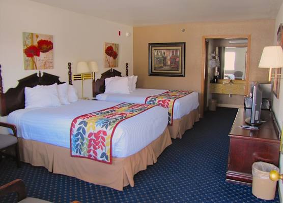 Dutton Inn 1