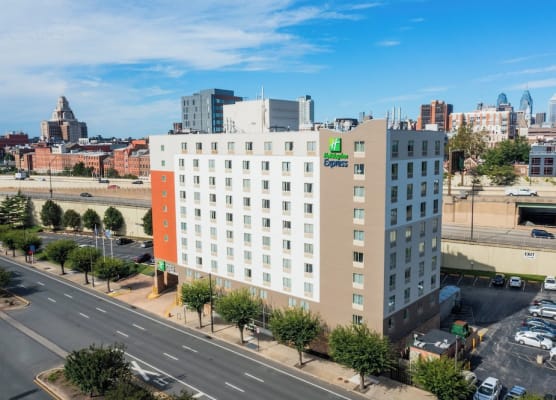 Holiday Inn Express PHILADELPHIA - PENNS LANDING by IHG 1