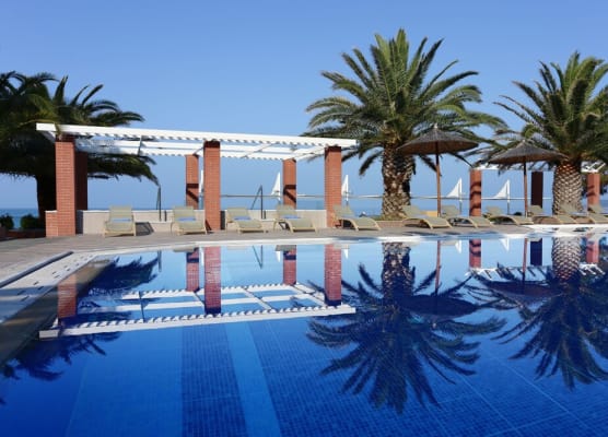 Alexandra Beach Spa Resort 1