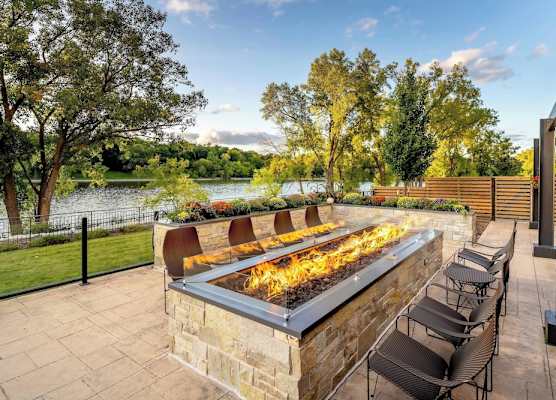Courtyard by Marriott Appleton Riverfront 1