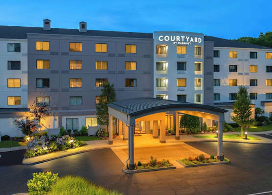 Courtyard by Marriott Providence Lincoln 1