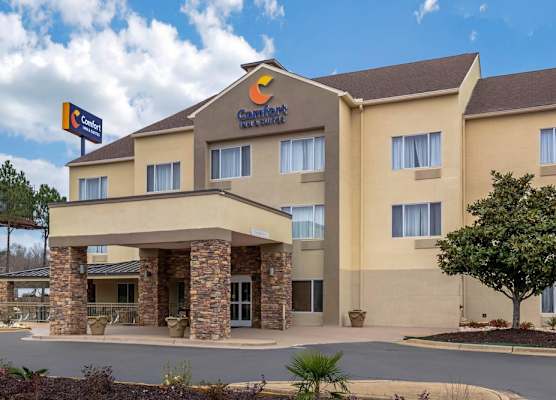Comfort Inn & Suites Montgomery East Carmichael Rd 1