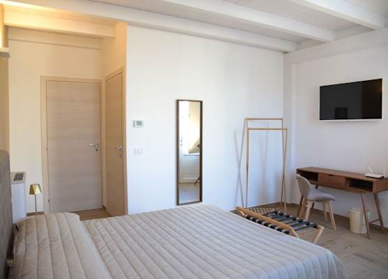 Serenity Rooms 1