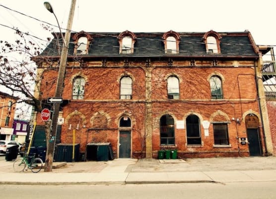 The Parkdale Hostellerie 1