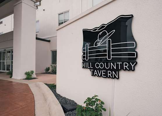 Blanco River Hotel 1