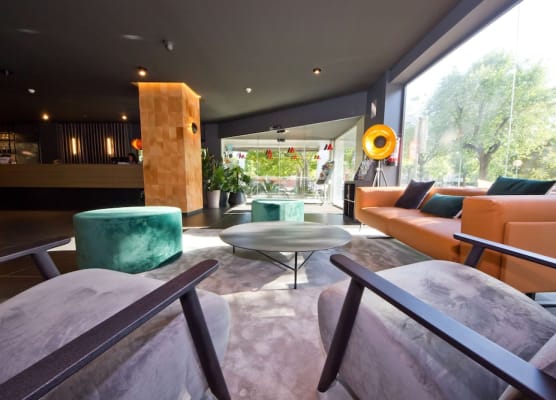 Aparthotel Atenea Valles 1