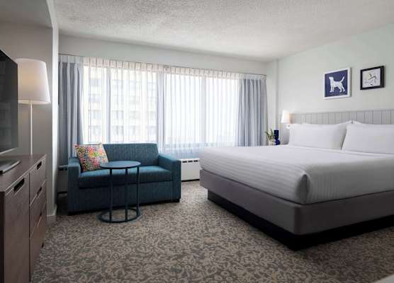 Sonesta ES Suites Chicago Downtown Magnificent Mile Medical 1