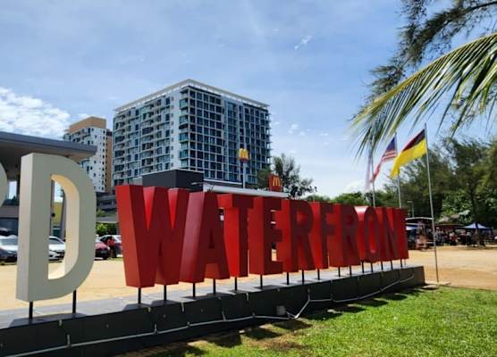 D'Wharf Hotel & Serviced Residence 1