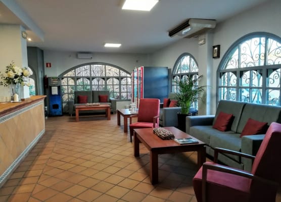 Apartamentos Puerta del Sur 1