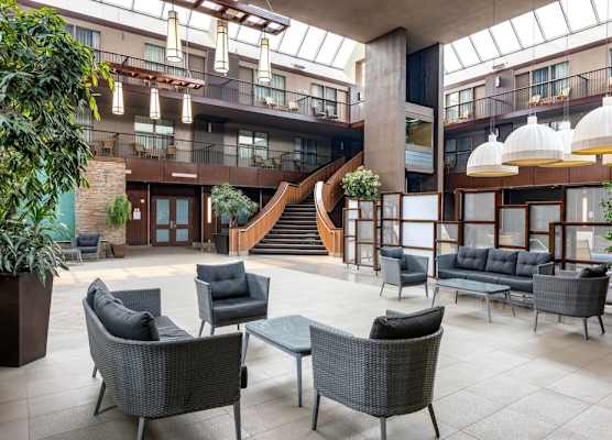 Delta Hotels by Marriott Calgary South 1