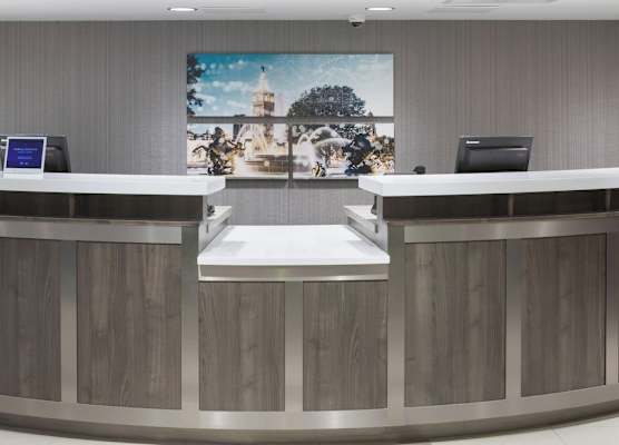 Residence Inn Kansas City Country Club Plaza 1