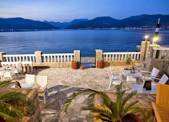 Luxury Sea Residence by Kristina 1