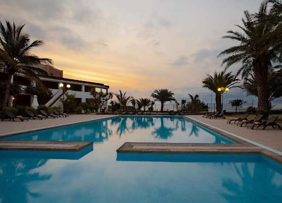 Pestana Trópico 1