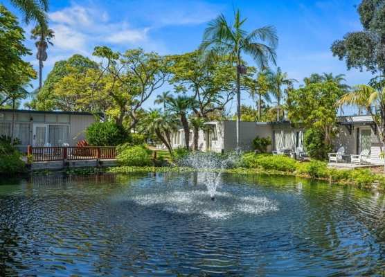 Paradise Point Resort & Spa 1