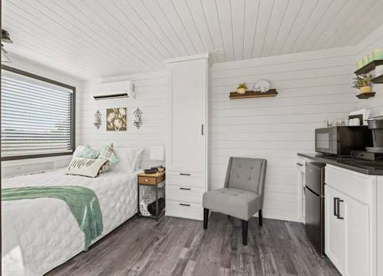 New Wilderness Hideout-cozy Container Home 1